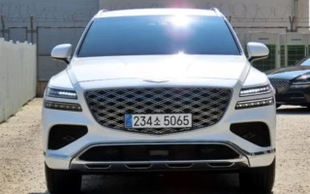 수원중고차사는법 GV80 가솔린 2.5T AWD 매물 사진 10 - 2024/09 27,378km